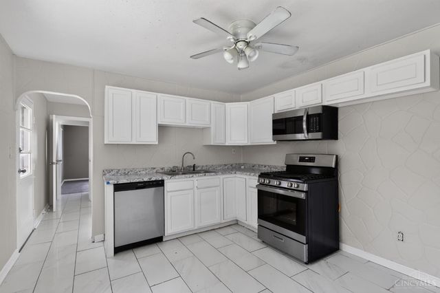 9998 Crusader Drive, Colerain Twp, OH 45251