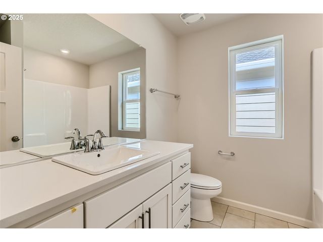 31709 Nw TUREL Dr, North Plains, OR 97133