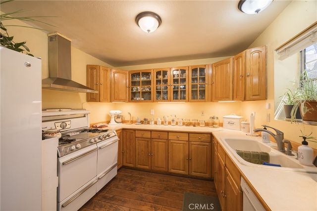 364 Leonard, Sugarloaf, CA 92386