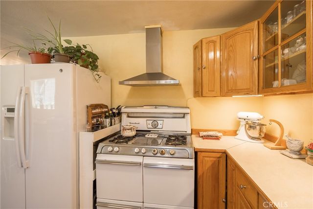 364 Leonard, Sugarloaf, CA 92386