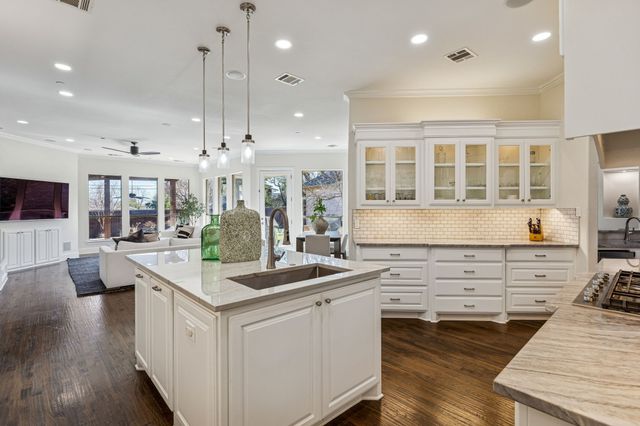 7530 Yamini Drive, Dallas, TX 75230