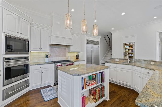 517 Gramercy NE Drive, Marietta, GA 30068