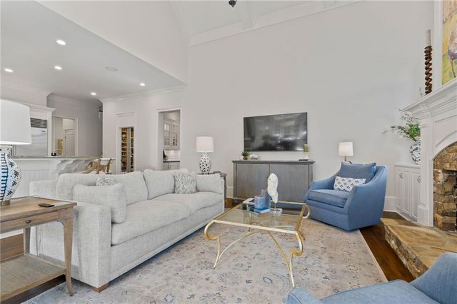 517 Gramercy NE Drive, Marietta, GA 30068