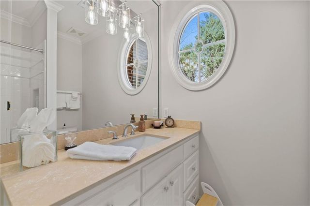 517 Gramercy NE Drive, Marietta, GA 30068