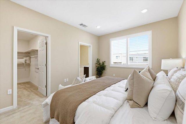 3065 Valley Of Hearts Delight Place 3, San Jose, CA 95136