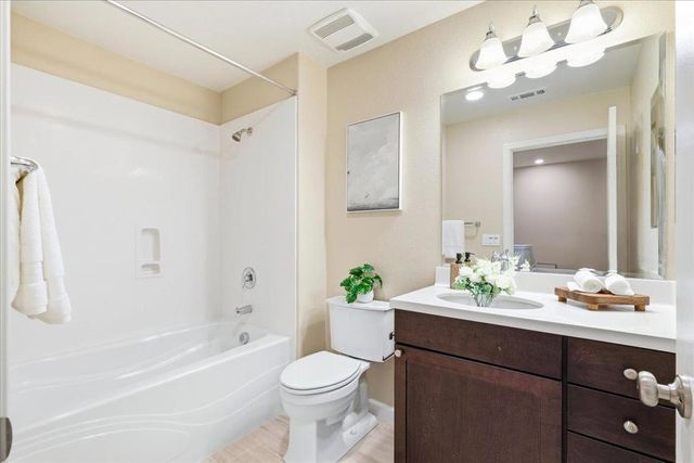 3065 Valley Of Hearts Delight Place 3, San Jose, CA 95136