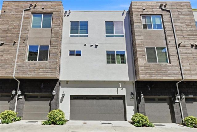 3065 Valley Of Hearts Delight Place 3, San Jose, CA 95136