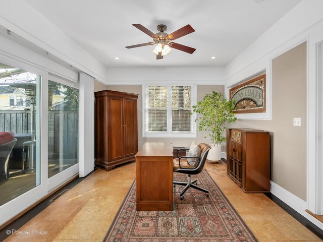 333 Kenmore Avenue, Elmhurst, IL 60126