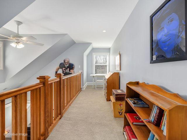 333 Kenmore Avenue, Elmhurst, IL 60126