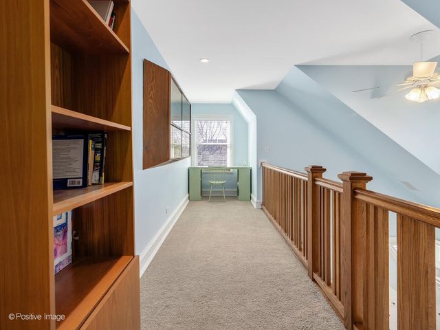 333 Kenmore Avenue, Elmhurst, IL 60126