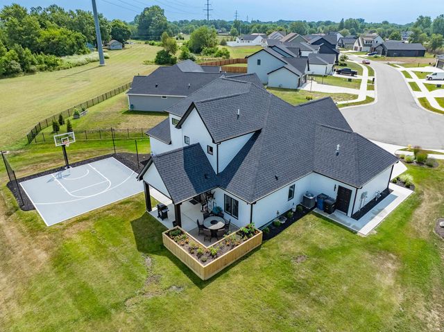 503 Grantham Passage, Fort Wayne, IN 46845
