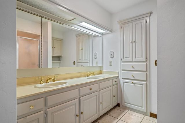 1600 E Covell Road, Edmond, OK 73034