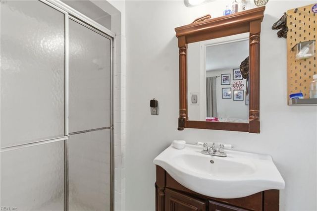 505 Scarborough DR, Chesapeake, VA 23322