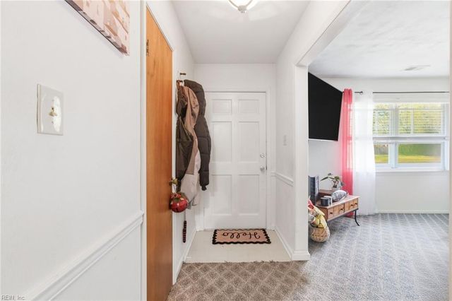 505 Scarborough DR, Chesapeake, VA 23322