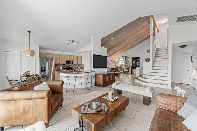 2650 Fairway Cove Court, Wellington, FL 33414