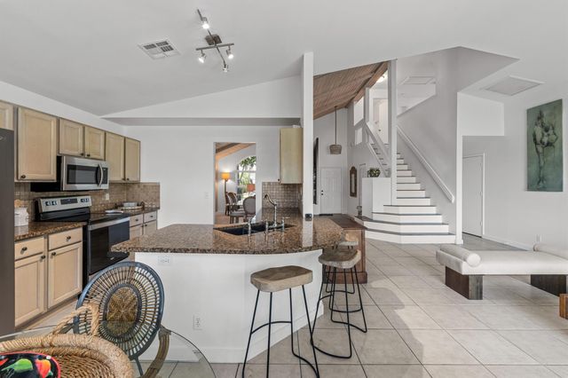 2650 Fairway Cove Court, Wellington, FL 33414