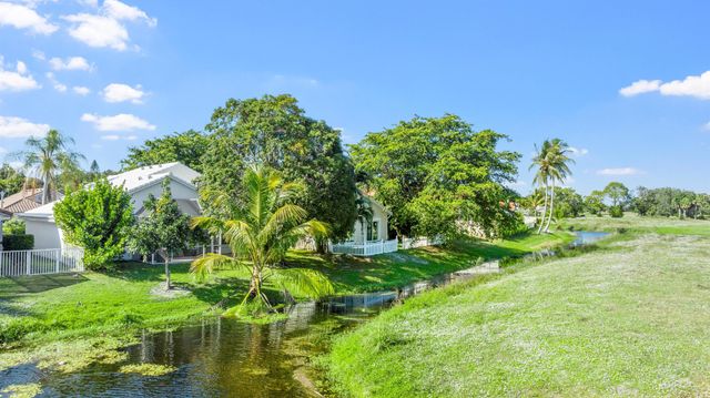 2650 Fairway Cove Court, Wellington, FL 33414