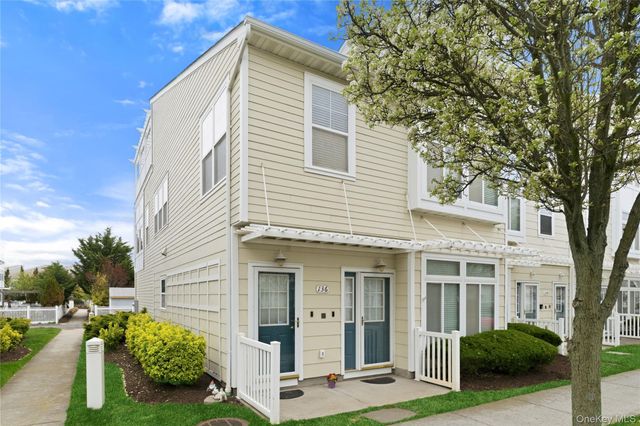 136 Meridian Boulevard, Arverne, NY 11692