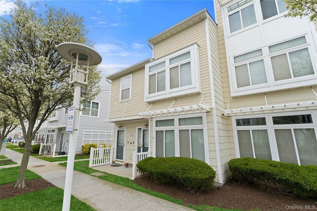 136 Meridian Boulevard, Arverne, NY 11692