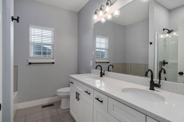 553 Delaware Court, Rogersville, MO 65742