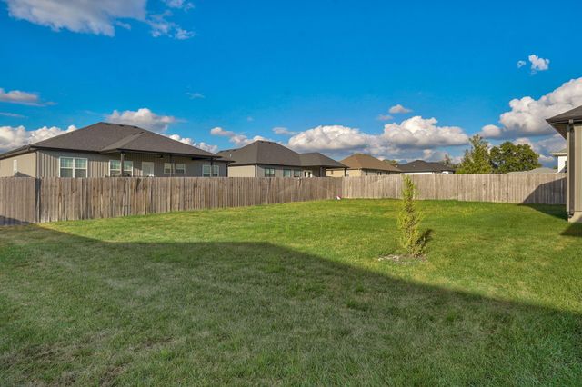 553 Delaware Court, Rogersville, MO 65742