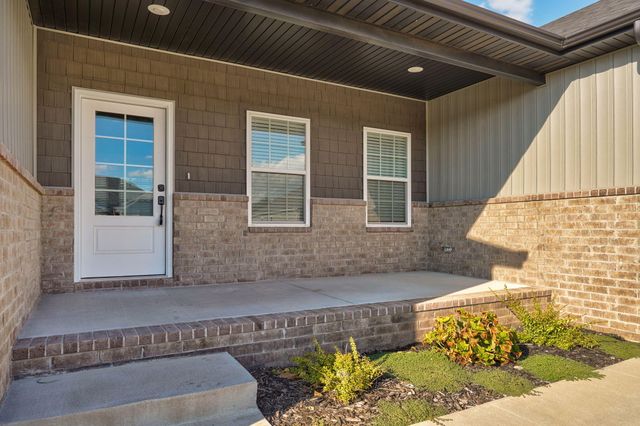 553 Delaware Court, Rogersville, MO 65742