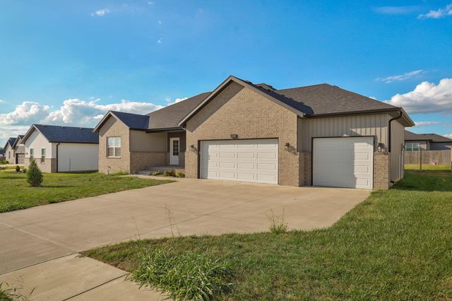 553 Delaware Court, Rogersville, MO 65742