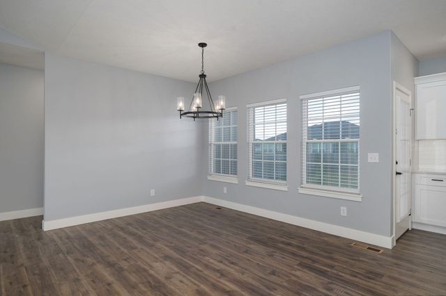 553 Delaware Court, Rogersville, MO 65742