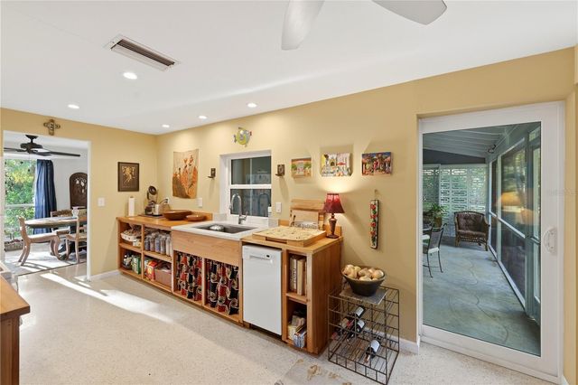 1620 MANOR ROAD, Englewood, FL 34223