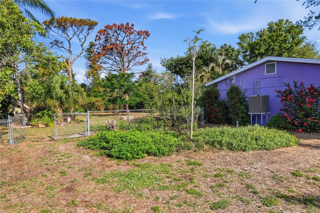 1620 MANOR ROAD, Englewood, FL 34223