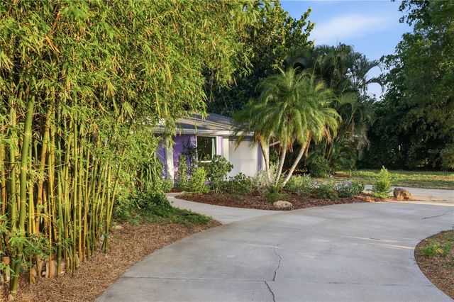 1620 MANOR ROAD, Englewood, FL 34223