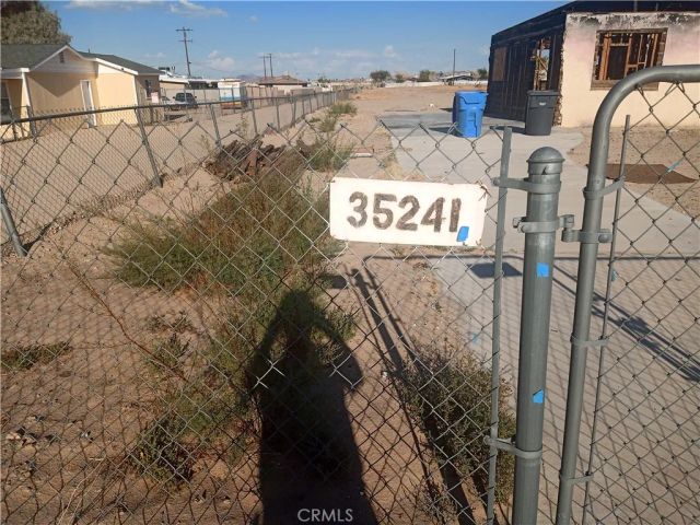 35241 Cedar, Barstow, CA 92311