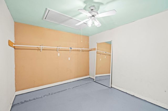 7535 Log Cradle Drive, Houston, TX 77041