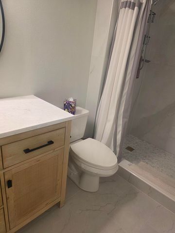 364 WELLINGTON J, West Palm Beach, FL 33417