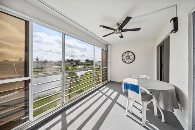 364 WELLINGTON J, West Palm Beach, FL 33417