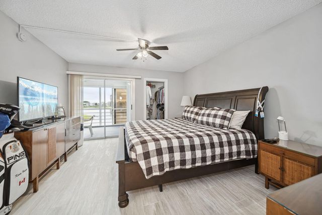 364 WELLINGTON J, West Palm Beach, FL 33417