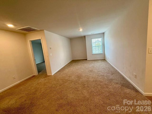 13023 Newburgh Green Drive, Charlotte, NC 28273