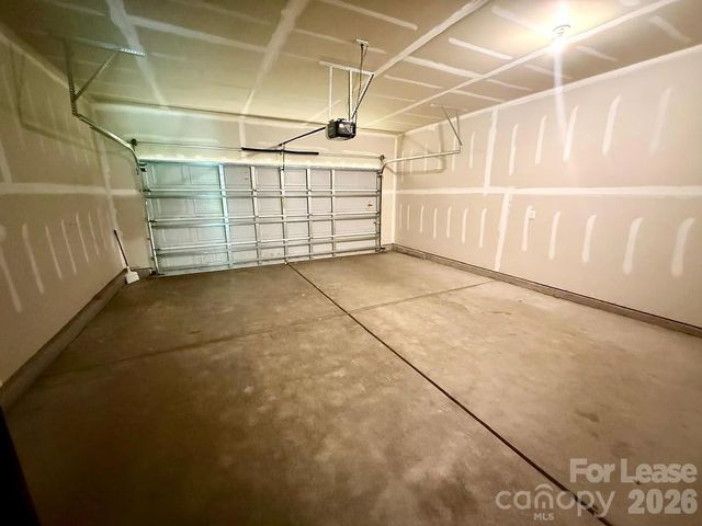 13023 Newburgh Green Drive, Charlotte, NC 28273