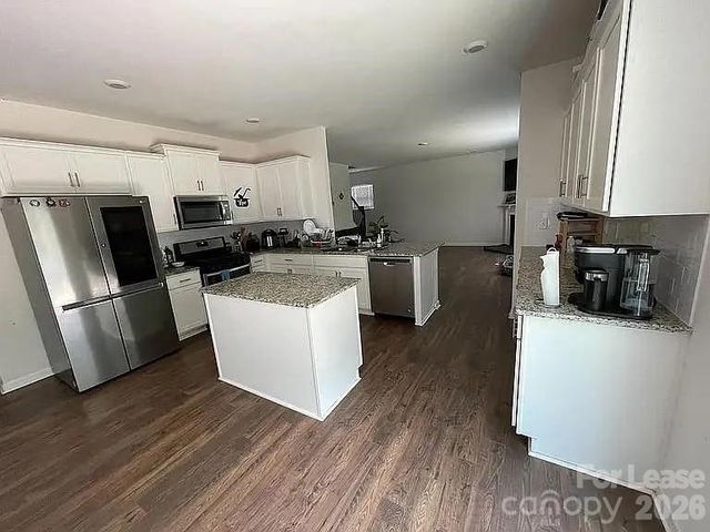 13023 Newburgh Green Drive, Charlotte, NC 28273