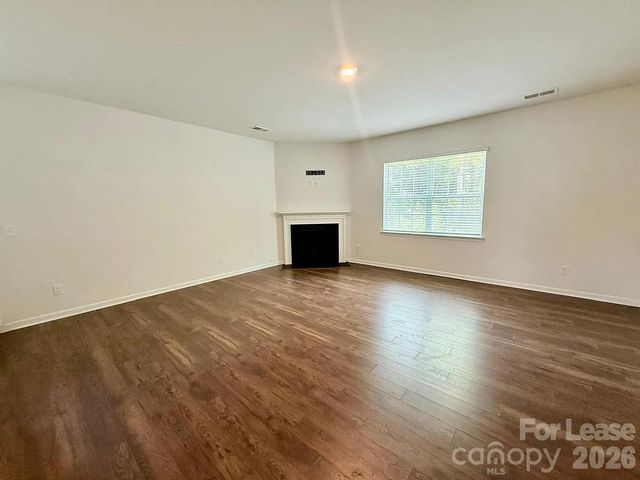 13023 Newburgh Green Drive, Charlotte, NC 28273