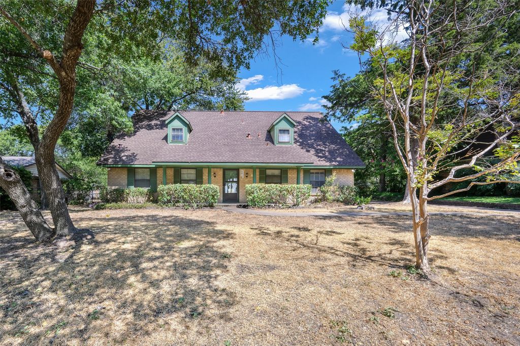 635 Sherrill Boulevard, Duncanville, TX 75116 — exterior
