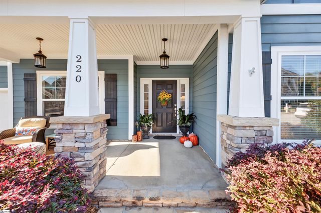 220 Clairhill Court, Simpsonville, SC 29680