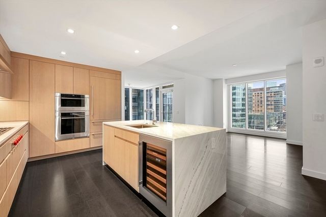 150 Seaport Blvd 9B, Boston, MA 02210
