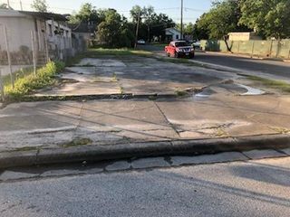 600 W Main Street, Baytown, TX 77520