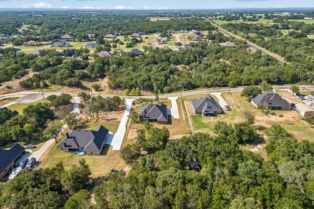 2013 Bedford Court, Weatherford, TX 76088