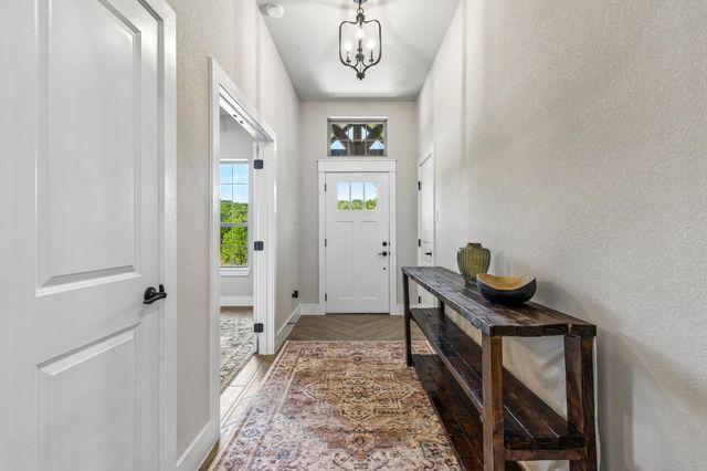 2013 Bedford Court, Weatherford, TX 76088