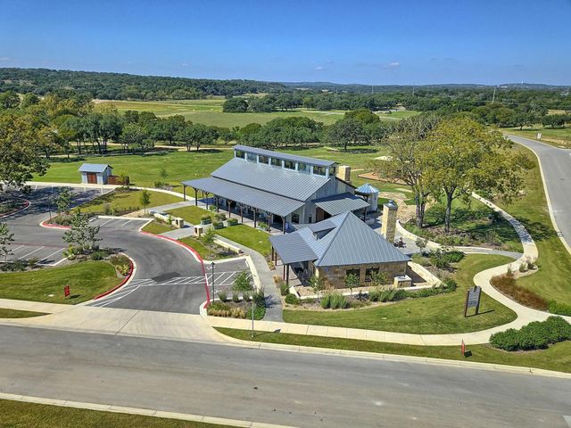 366 Crosswater LN, Dripping Springs, TX 78620