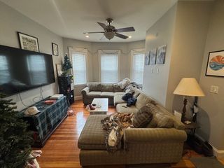 26 Roseclair 1, Boston, MA 02125