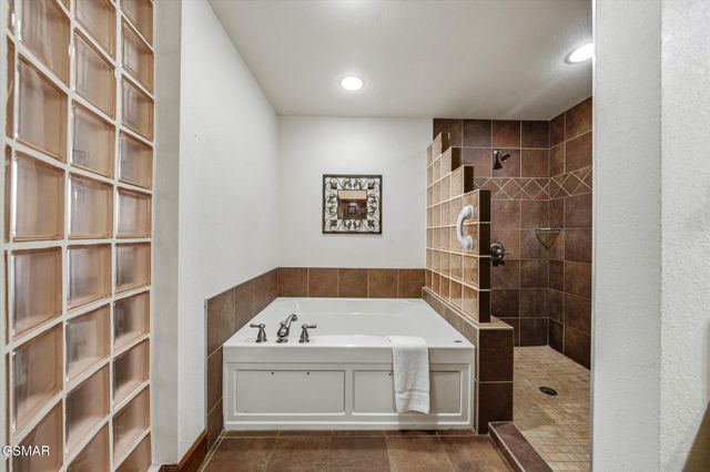 410 Big Bear Way, Pigeon Forge, TN 37863