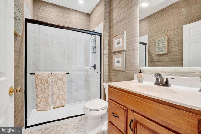 2773 MEADOW CROSS WAY, York, PA 17402